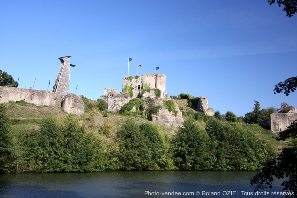 Le Château de Tiffauges