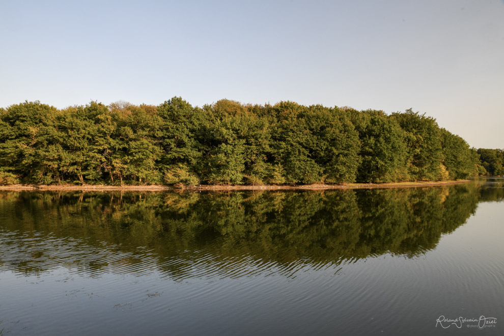 Le long de la rivière le Grand Lay