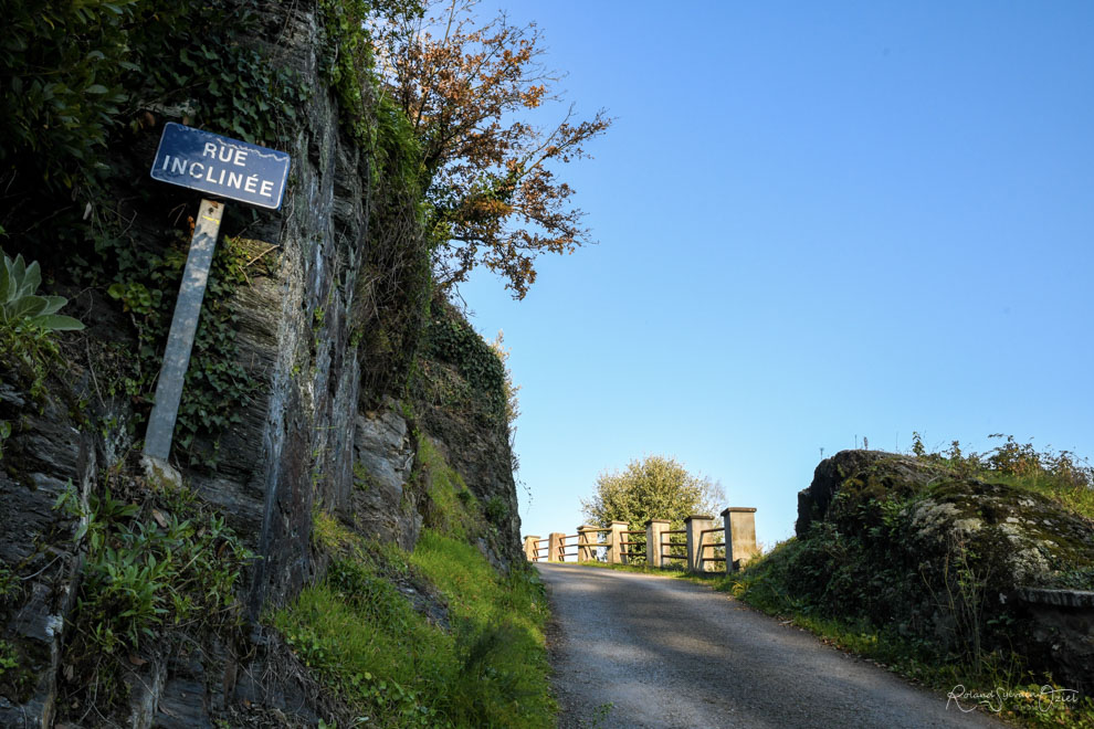 Rue inclinée à Mouchamps