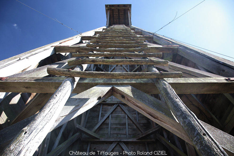 Démonstration de machines de guerre au château de Tiffauges