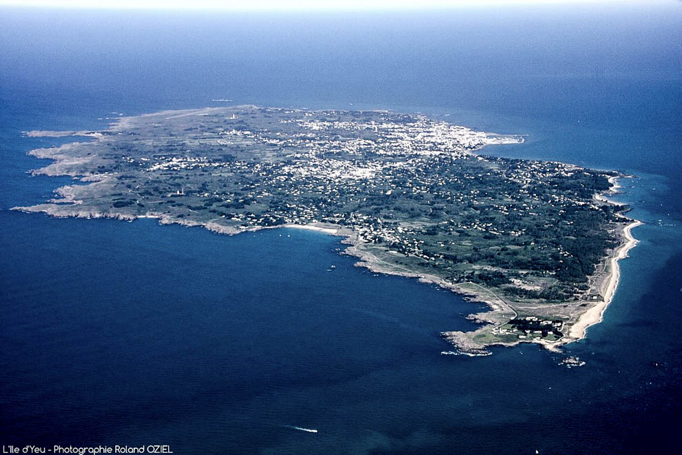 Photo aérienne de l'île d'Yeu